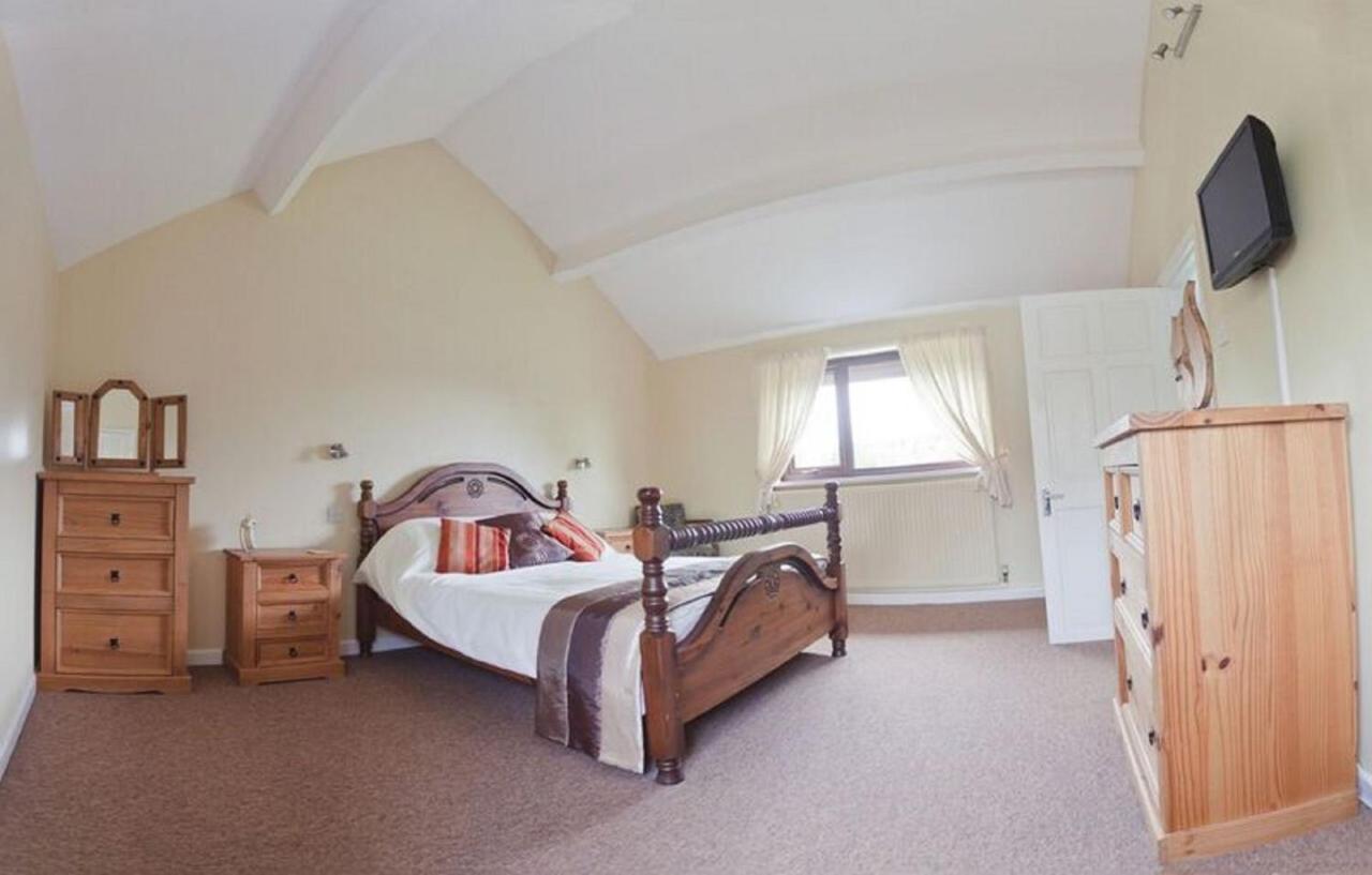 3 Bed Cottage With Hot Tub & Near New Quay Wales Llandysul 외부 사진