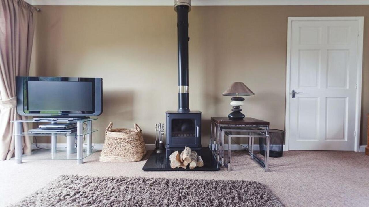 3 Bed Cottage With Hot Tub & Near New Quay Wales Llandysul 외부 사진